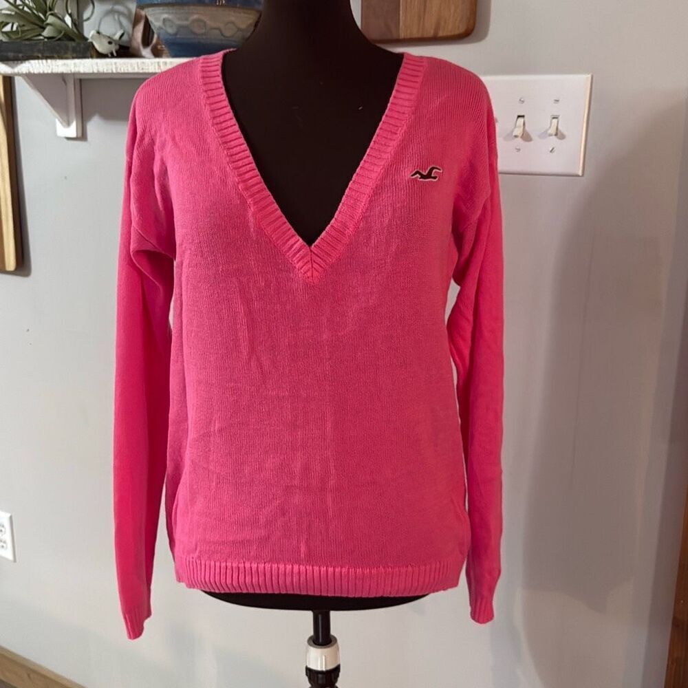 Hollister Co Barbie pink v neck sweater womens size medium lightweight cotton bl